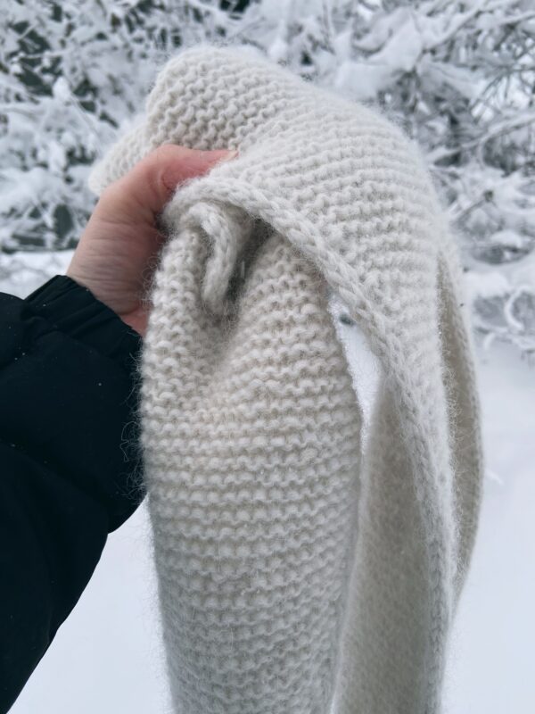 PetiteKnit Sophie Shawl Sandnes Garn Kos