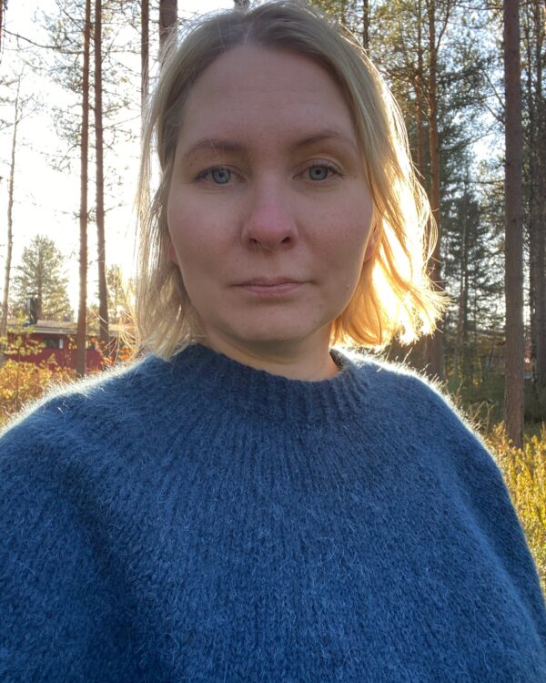 Novice Sweater Blue Kos Novice Sweater Blue Kos