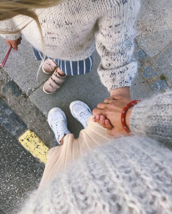 PetiteKnitNoviceSweaterJunior_C PetiteKnitNoviceSweaterJunior_C