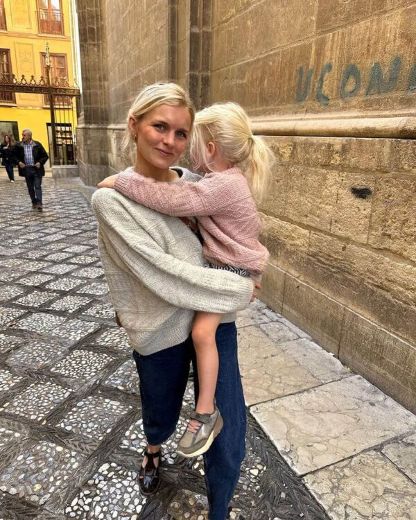 PetiteKnit_storm_sweater_junior_C PetiteKnit_storm_sweater_junior_C