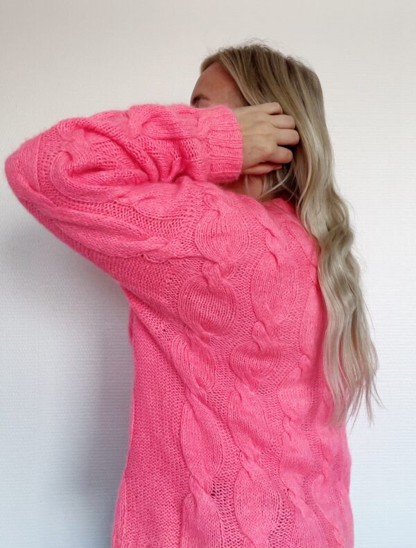 Cry me a river 4 Cry me a river 4