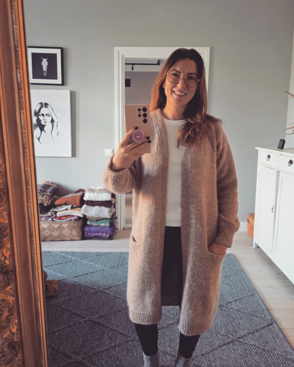 Villahullu Muusa Neuletakki5 Villahullu Muusa Neuletakki5