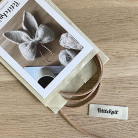 December Bow nahkahihna