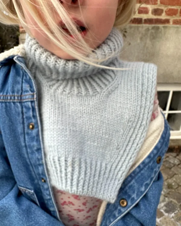 terrazzo-neck-junior-c terrazzo-neck-junior-c