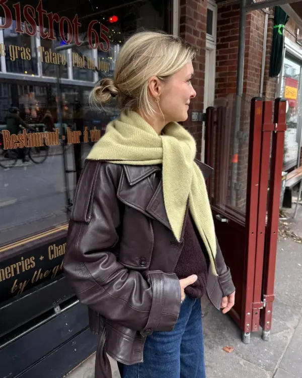 uma_scarf_e uma_scarf_e