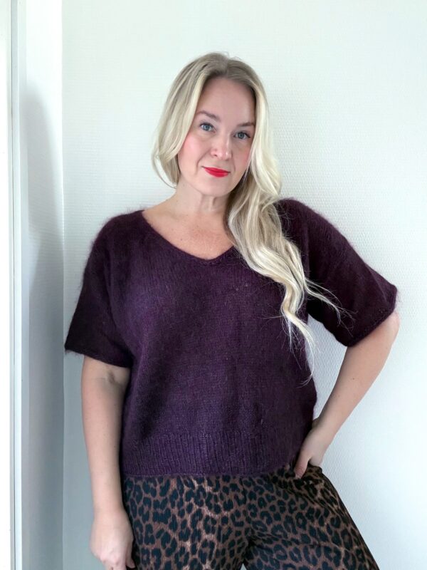 Bloomvneckblouse7 Bloomvneckblouse7