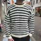 Otto Sweater on neulottu Sandnes Garnin Atlas langalla, joka ei valitettavasti kuulu valikoimaamme. Lähimpänä valikoimastamme on Sandnes Garn Peer Gynt väreissä 1012 ja 6082.