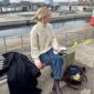 Saga Sweater on neulottu Sandnes Garn Atlas langalla, joka ei valitettavasti kuulu valikoimaamme. Lähimpänä valikoimastamme on Sandnes Garnin Peer Gynt värissä 1012.